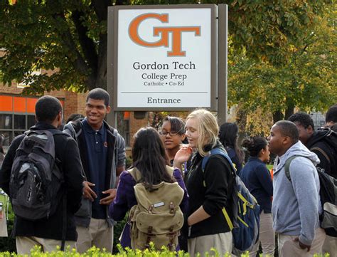 Gordon Tech Partnering With Depaul To Boost Curriculum Enrollment