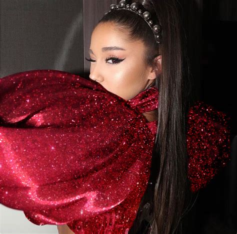 Edit Ariana Grande Red Outfit Instagram Thankunext 7 Arianagrande Ariana Arianator