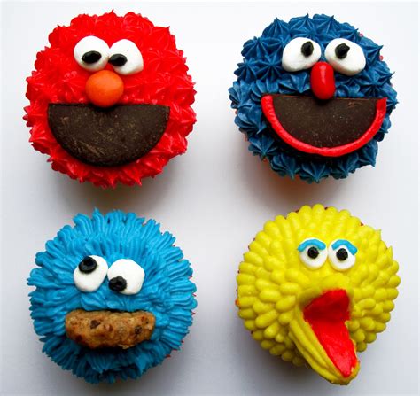 Sesame Street Cupcakes For My Sons Birthday They Turned Out Really
