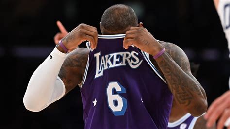 Lakers Unveil New Purple Statement Jerseys For 2022 23 Season Yardbarker