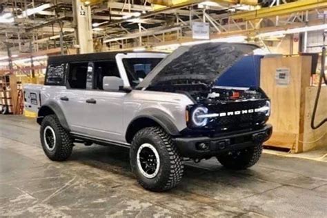 Ford Finally Sets A Reveal Date For The New 2021 Bronco Insidehook