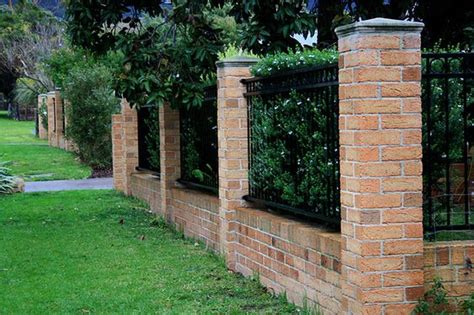 13 Brick Fence And Column Designs A Quick Planning Guide Love Home