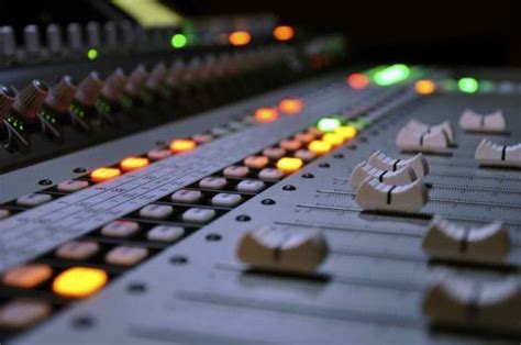 Let's see some of the schools below. Top Online Schools with Music Production Degrees in the U.S. | Animation Career Review