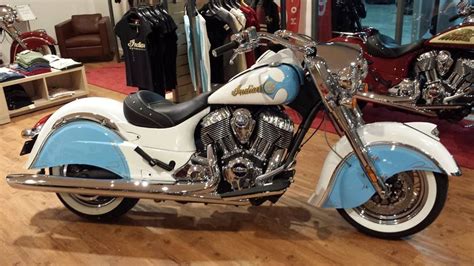 2015 Indian Motorcycles Classic Custom Powder Blue And White Paint Eye