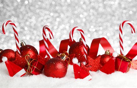 Download Bokeh Ribbon Candy Cane Christmas Ornaments Holiday Christmas 4k Ultra Hd Wallpaper