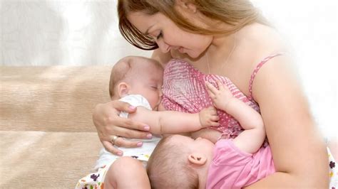 Discover The Extra Nutrition You Need In Your Breastfeeding Twins Diet Breastfeeding Twins