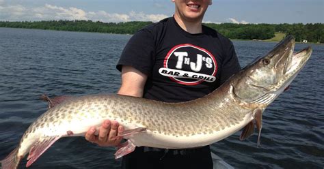 Fishidy.com: Shawano Lake a gem off the beaten path