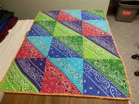 9 Easy Bandana Quilts To Inspire You Quilting Digest Bandana Quilt