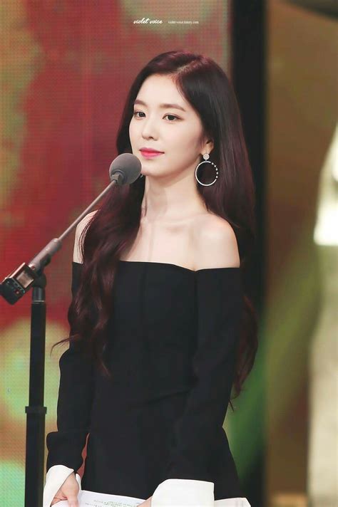 It's time for the '2016 kbs entertainment awards', which celebrates and honors some of the years finest tv stars! 2016/12/24 - KBS Entertainment Awards | Red velvet irene ...