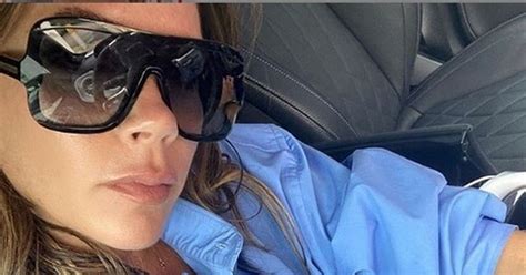 Victoria Beckhams Lookalike Daughter Harper Copies Her Trademark Pose In Sunglasses Mirror Online