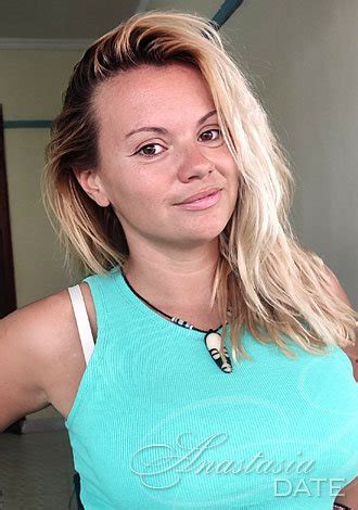 Serbian Single Dating Partners Marija From Nis 32 Yo Hair Color Blond