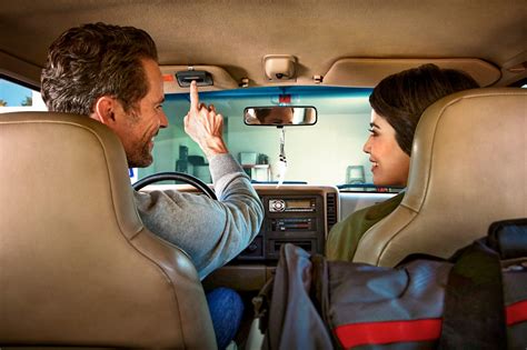 CRAFTSMAN 1-1/4 Hps MyQ Smart Belt Drive Garage Door Opener Wi-fi