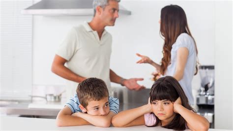 Qué Efectos Negativos Tienen Sobre Los Hijos Las Peleas Que Sus Padres