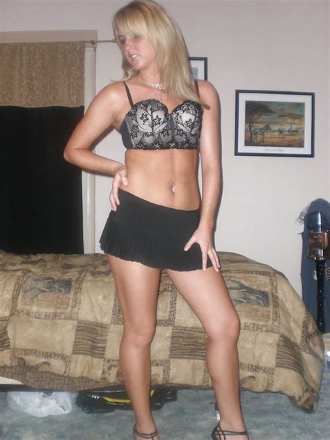 Fit Sexy And Tanned Cheerleader With Perky Tits Round Ass Pics Xhamster