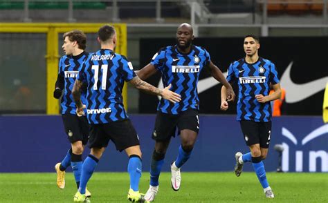 Интер в невероятном матче выбил Милан из Кубка Италии - iSport.ua