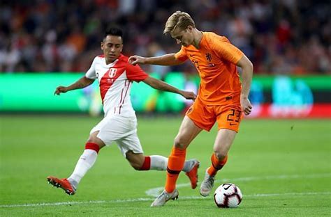 Check out his latest detailed stats including goals, assists, strengths & weaknesses and match ratings. Frenkie de Jong: A prodigy awaiting the kickstart to his ...