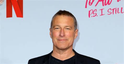 sex and the city star john corbett to return for and just like that season 2