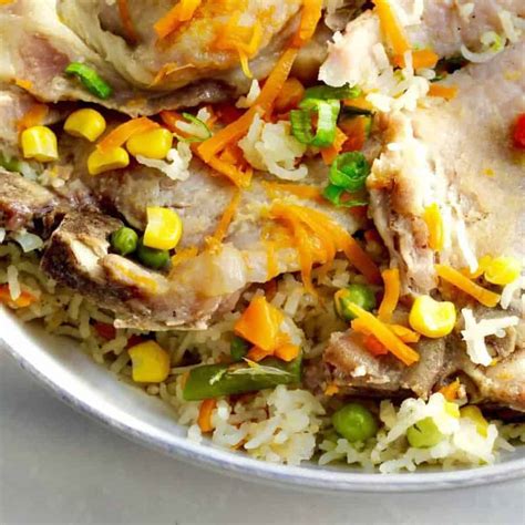 Serve over mashed potatoes, rice, or caulifl. Instant Pot Pork Chops & Rice with Vegetables - Two Sleevers