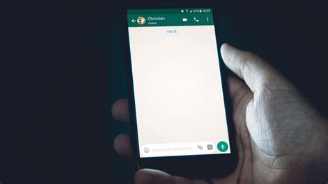 Whatsapp Starts Rolling Out Kept Messages Feature Know What It Is