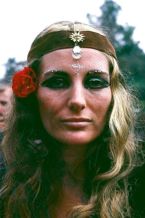 Photograph By Jerry De Wilde Love In 1967 Hippie Makeup Hippie Culture Hippie