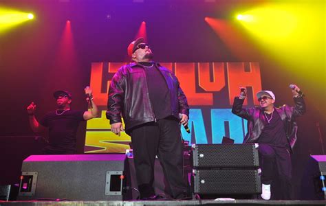 Color Me Badd Gig Ends In Chaos After Singer Is Hospitalised By Bandmate In Onstage Bust Up