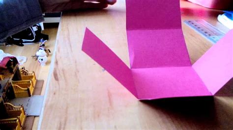 Les origamis sont de petits objets réalisés avec du papier. DIY 2 faire une boîte en carton (facile) :-)