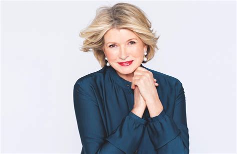 Martha Stewart Gives A Masterclass On Creating The Ultimate ‘thirst Trap