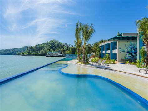 The Tide Beachfront Siray Resort Phuket Deals Photos And Reviews
