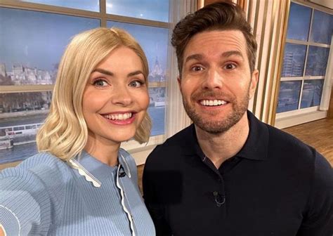 holly willoughby issues health update after week away from this morning due to shingles ok
