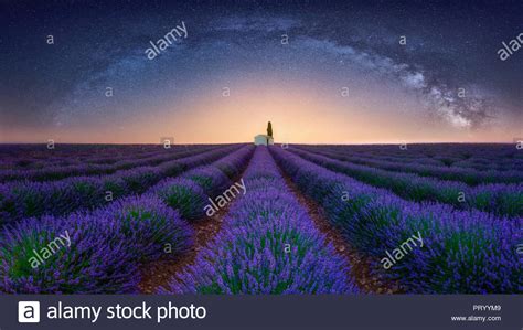 Countryside Milky Way Hi Res Stock Photography And Images Alamy