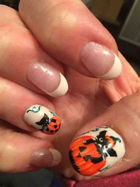 Pin By Ruth Ankeny On Gel Nail Art By Ruth Holiday Nails Halloween