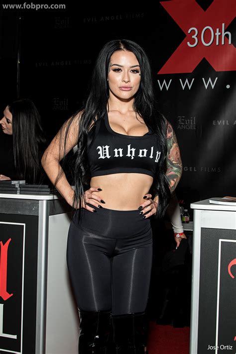 Avn Adult Entertainment Expo 2019 Day 2 Page 36 Of 37 Fob Productions