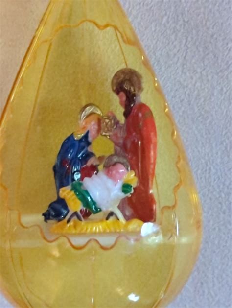 Classic Jewel Brite Diorama Plastic Atomic Ornament Manger Scene 1960s