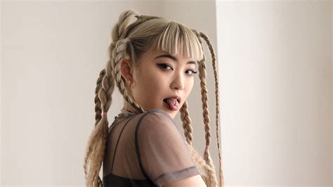 Elle Teresa Is Redefining What It Means To Be A Female Rapper In Japan Vice
