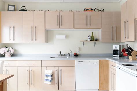 How do you degrease wood cabinets? The Best Ways to Get Sticky Cooking Grease Off Cupboards ...