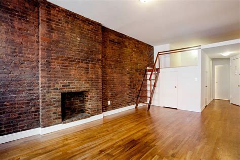 New York Apartment Brick Wall Apartementsb
