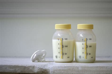 Does Breast Milk Actually Have Healing Powers I Put Mine To The Test