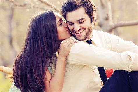 Want to kiss a man in a way he will never forget (even if it's for the first time)? قبلة حب ساخنة , اجمل لقطات لقبلة رقيقه رومانسيه - المميز