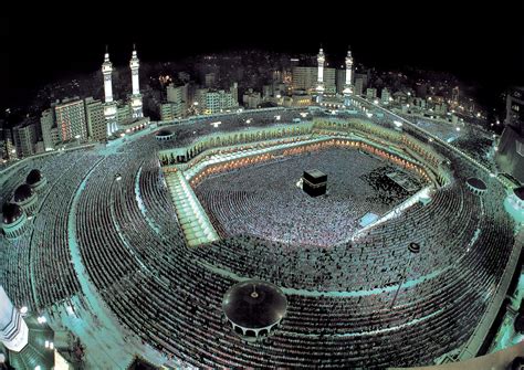 Impressionante Vista Da Mesquita Al Haram Em Meca No Momento Da Oração
