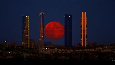 Good luck in your builds! El mundo vivirá una última y espectacular "luna de sangre ...