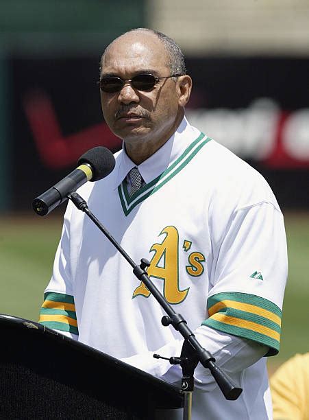 Reggie jackson news from all news portals / newspapers and reggie jackson facebook twitter reginald martinez reggie jackson (born may 18, 1946) is an american former baseball right fielder. Reggie Jackson with his family ..wife Kim daughter ...