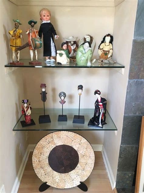 Internaional Artsculpture Lot On Shelves Includes Dolls And
