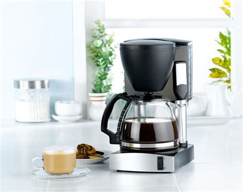 Beim leasing wird letztendlich „nur gemietet, der leasingkunde erwirbt kein eigentum, doch gerade das kann eben auch bei privatpersonen der vorteil sein, man muss sich auch nicht um den. Wann lohnt sich ein Kaffeevollautomat? | Kaffeemaschine ...