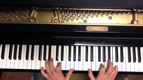 24 фразы в 9 тематиках. Tutorial piano y voz La Plaga ( Enrique Guzmán ) - YouTube