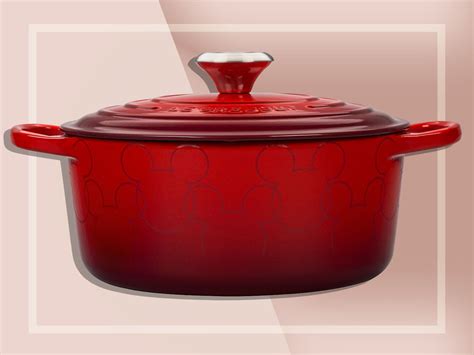 Gifts for kitchen lovers uk. 15 Kitchen Gifts for Disney Lovers | Creuset, Kitchen ...