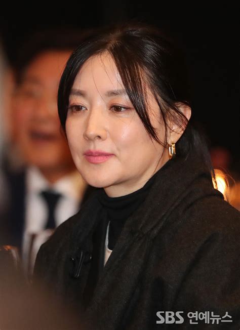 Lee Young Ae Steps Up To Help Repatriate A Body Of A Russian Woman