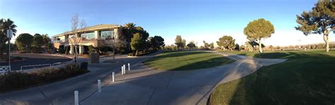 Walking Up To The Clubhouse At Wildhorse Golf Club February 2014