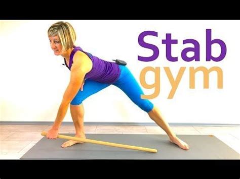 Hilfsmittel für ein effektives training zu hause. Faszientraining mit den Gymnastikstab - YouTube ...