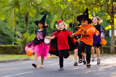 Tips For Driving Safely On Halloween Driver Education Safety