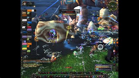 World Of Warcraft Mists Of Pandaria Raid On Oondasta Youtube